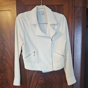 Bar III Off-White Zippered Blazer